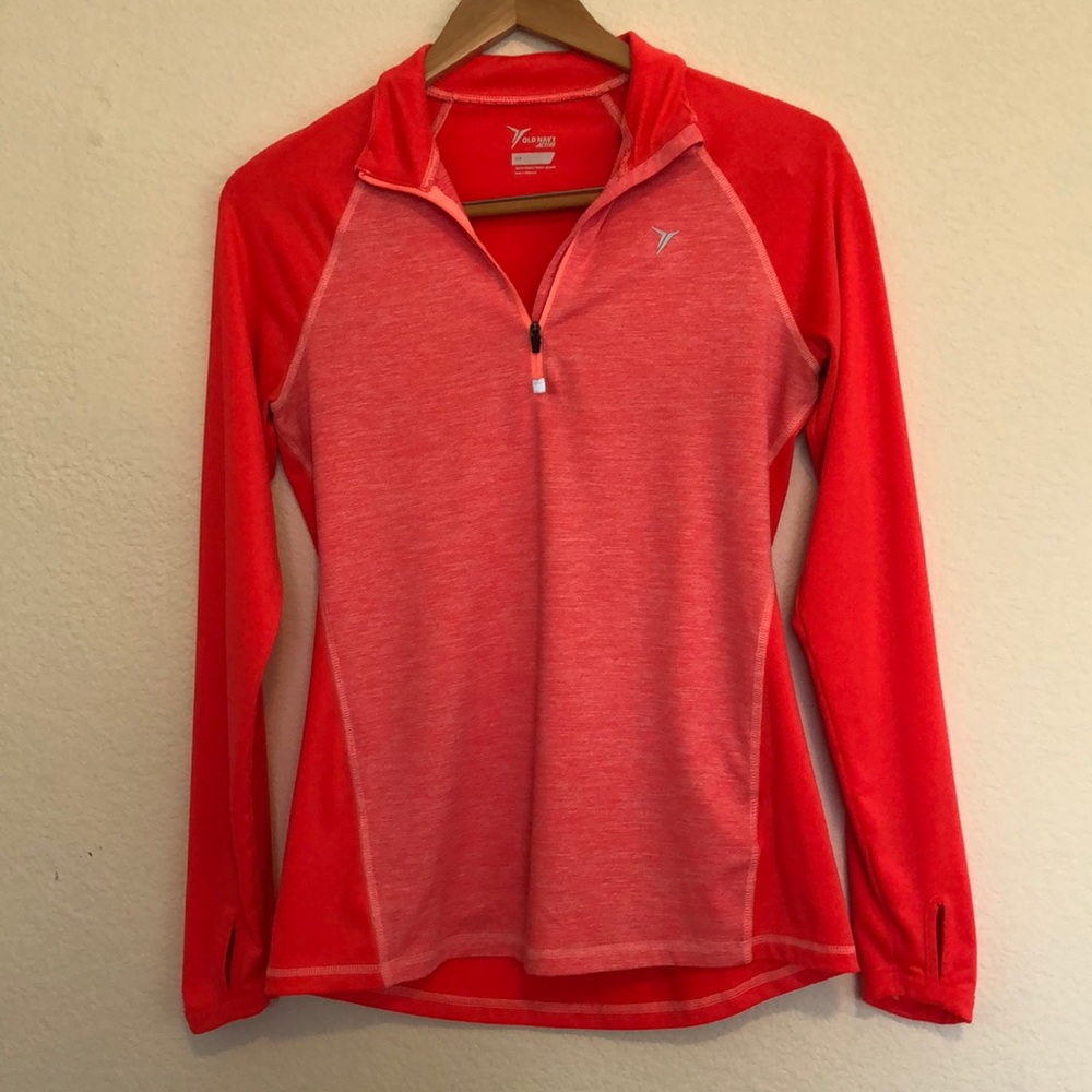Neon light weight pullover activewear